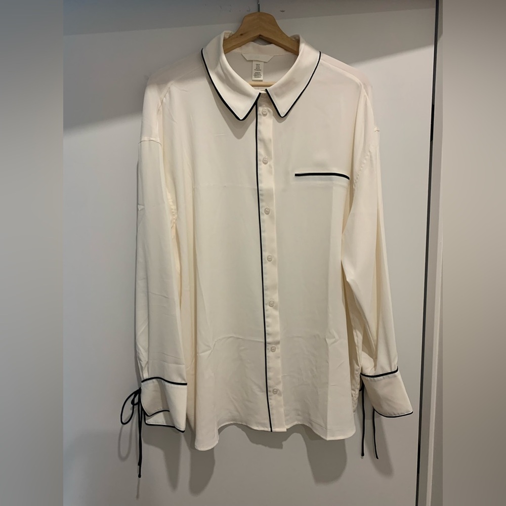 NWT H&M XL Elegant Sheer Cream Button-Down Blouse with Black Trim